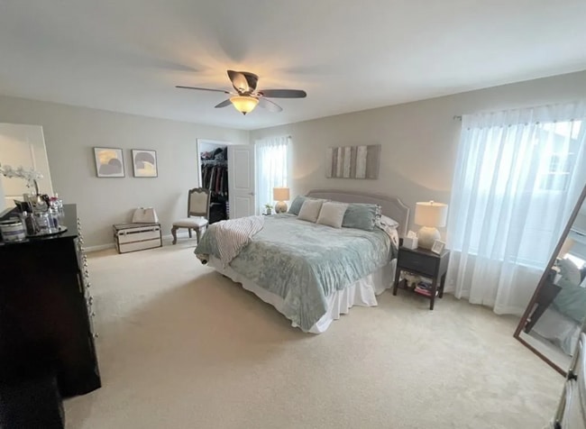 Building Photo - Beautiful 4-bedroom house in Baldwinsville