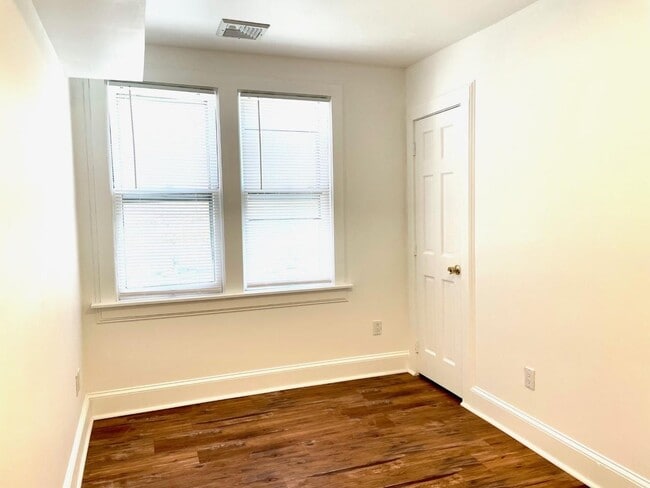 Building Photo - 611 NY-22