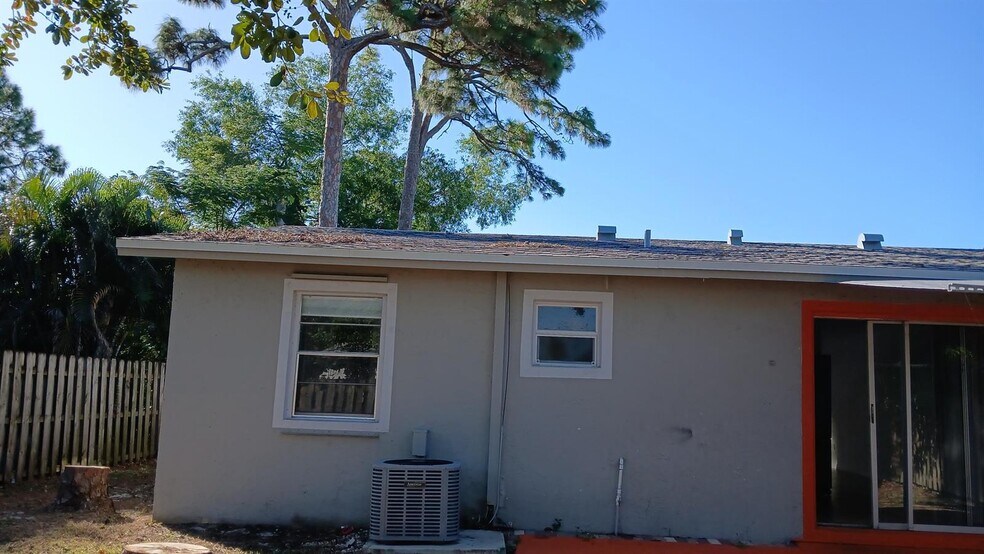 Building Photo - 5050 25th St S