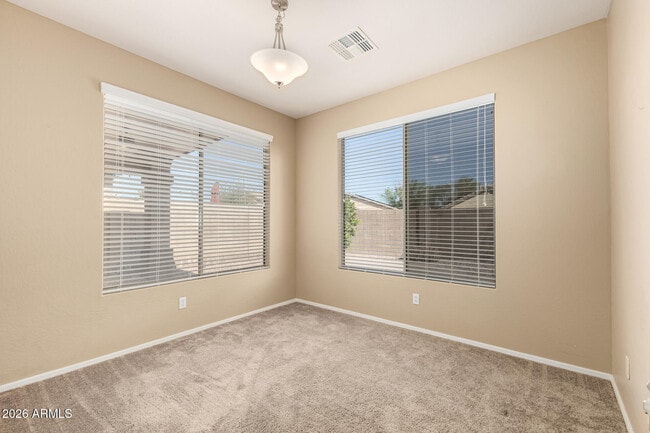 Building Photo - 202 E Rock Wren Dr