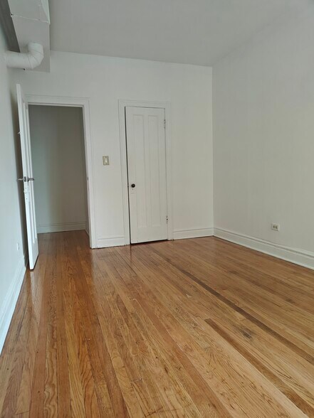 Building Photo - 4117 W Wilcox St