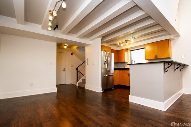 Building Photo - 139 Welsh St