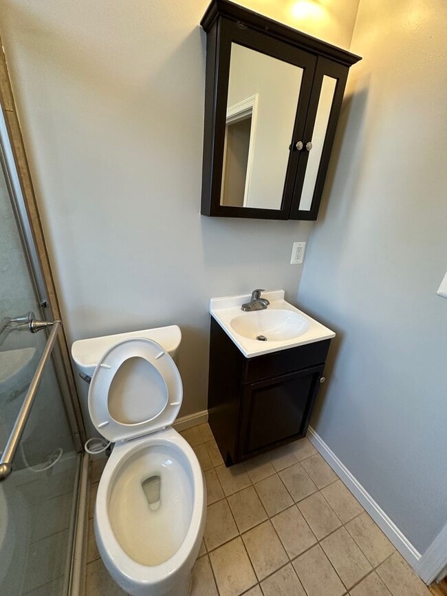 Building Photo - 715 15th St SE