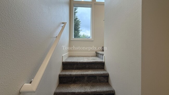Building Photo - Luxury Meets Nature for this 3 BD | 2.5 BA...