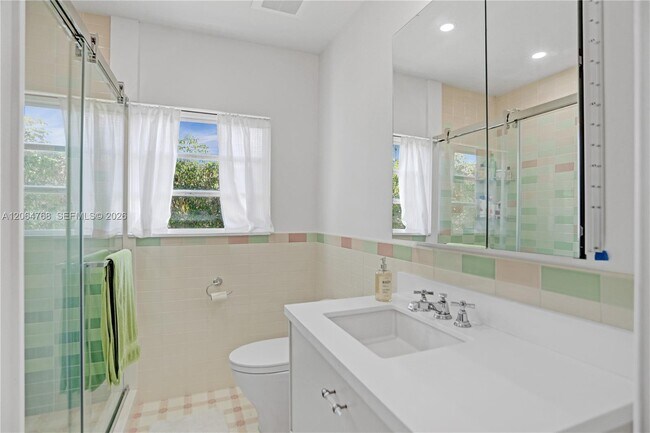 Building Photo - 2214 Segovia Cir