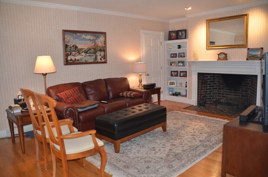 Building Photo - 35 Heartbreak Rd