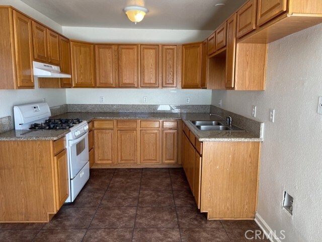Building Photo - 13757 Greenwood Pl