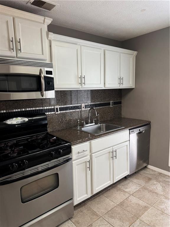 Building Photo - 903 Wynnes Ridge Cir SE