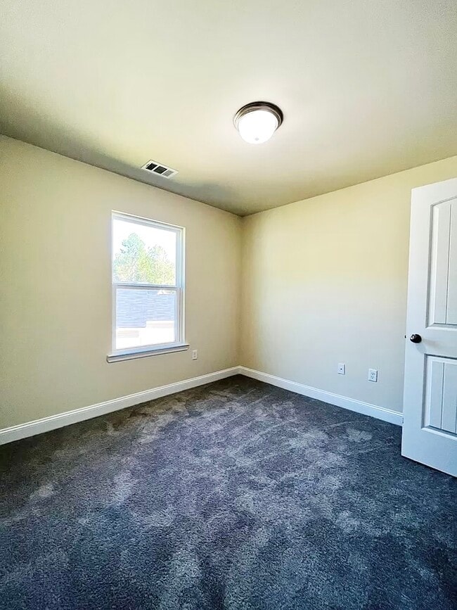 Building Photo - 719 Mill Creek Cir
