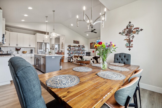 Building Photo - 138 Sage Grouse Way