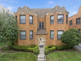 Building Photo - 4514 Broadway