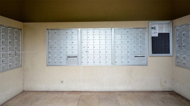 Building Photo - 6041 SW 19th Pl