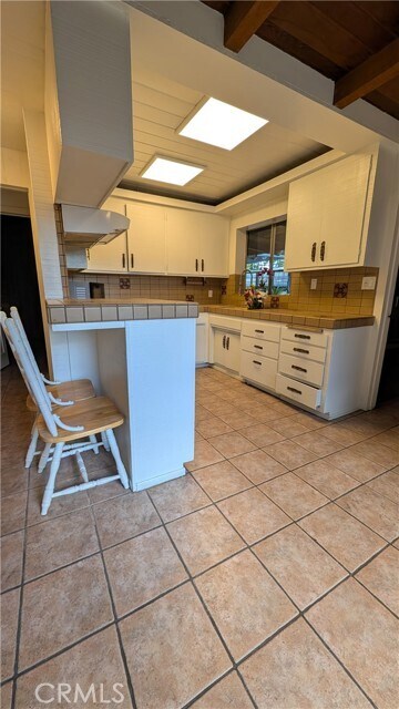 Building Photo - 546 Griswold Ave