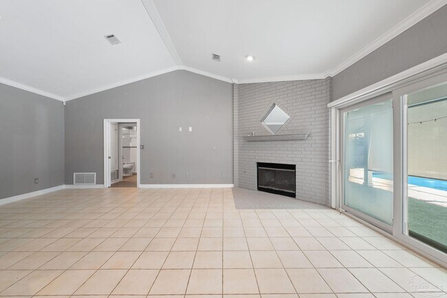Building Photo - 3351 Tompkins St