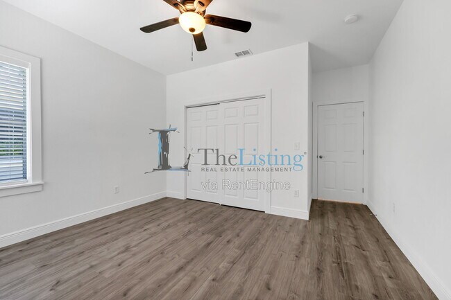 Building Photo - 12726 Taylor Nicolas Dr