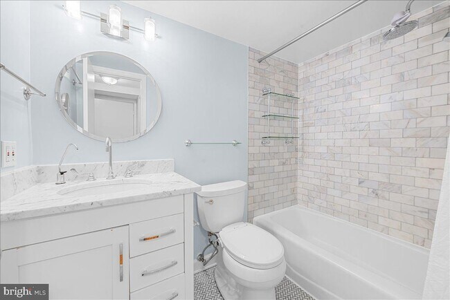 Building Photo - 1830 17th St NW