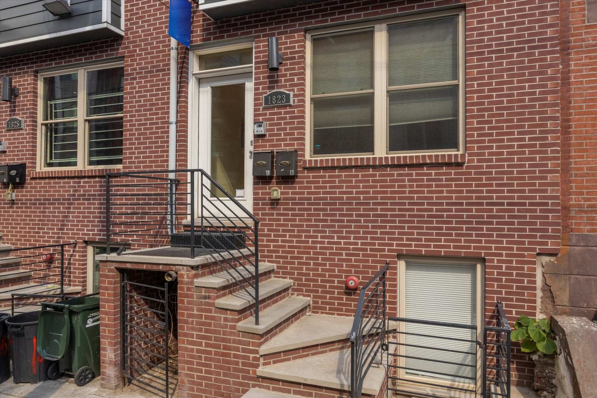 Building Photo - 1823 N Bouvier St