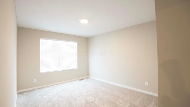 Building Photo - 1717 Longhill Dr