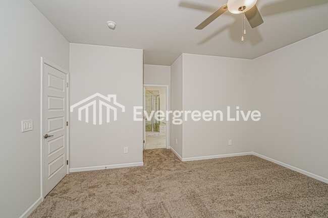 Building Photo - 104 Chain Bridge Circle