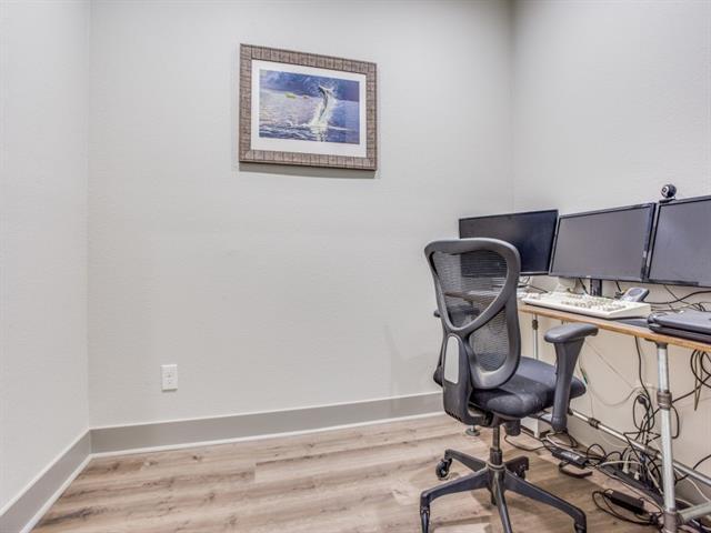 Building Photo - 405 Carneros Dr