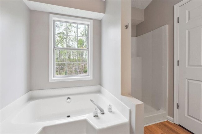 Building Photo - 805 Grindstone Pl SW