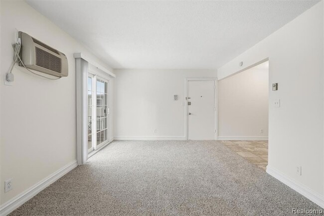 Building Photo - 8188 24 Mile Rd