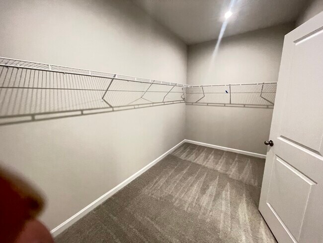 Building Photo - 35542 Sparrow Nest Wy