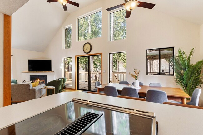 Building Photo - 18301 115th St NE