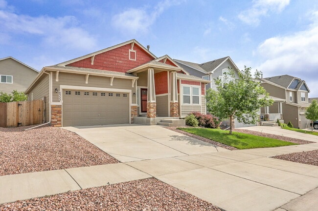 Building Photo - $3,150 - 5 Bed, 3 Bath Home in CO Springs ...