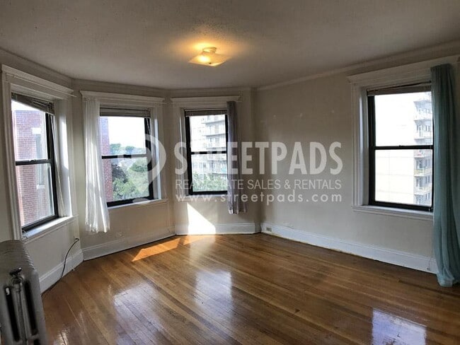 Primary Photo - bedroom in Malden MA 02148