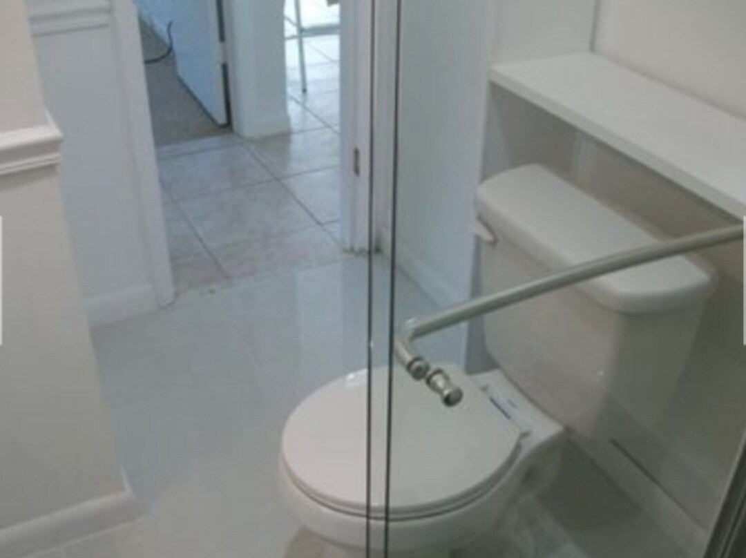 Building Photo - 8732 Bella Vista Dr