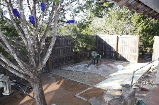 Building Photo - 100 Valley Verde Ct