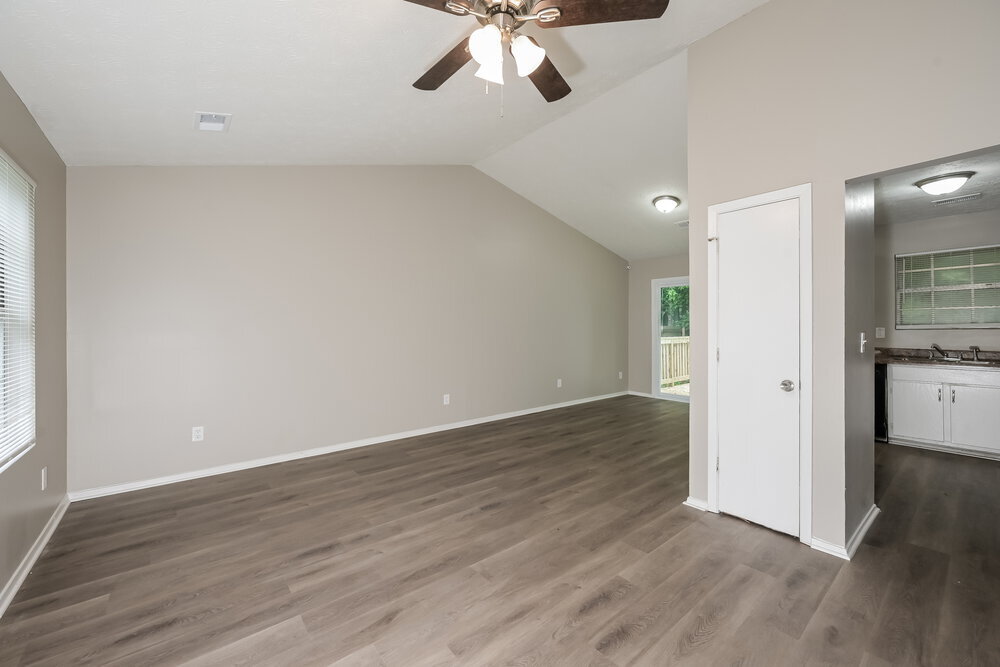 Building Photo - 1338 Mill Lake Cir