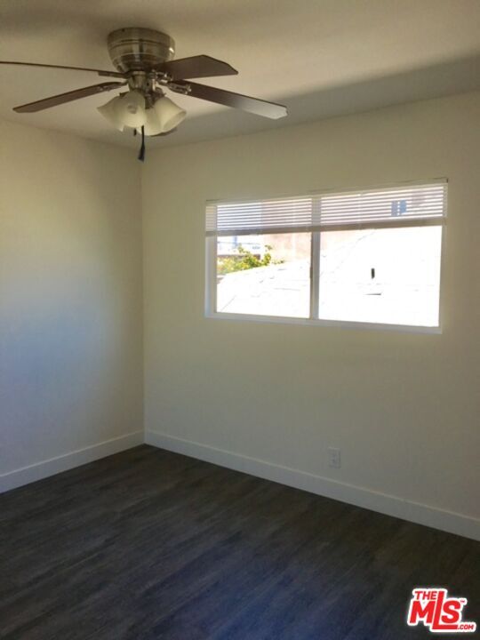 Building Photo - 1353 W 36th Pl