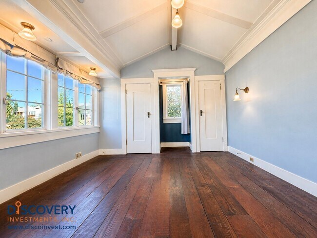 Building Photo - Exquisitely Remodeled Contemporary Piedmont Cottage with Timeless Charm and Premium Finishes