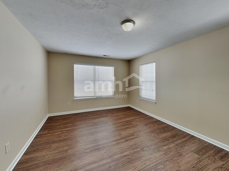 Building Photo - 5904 Jackie Ln