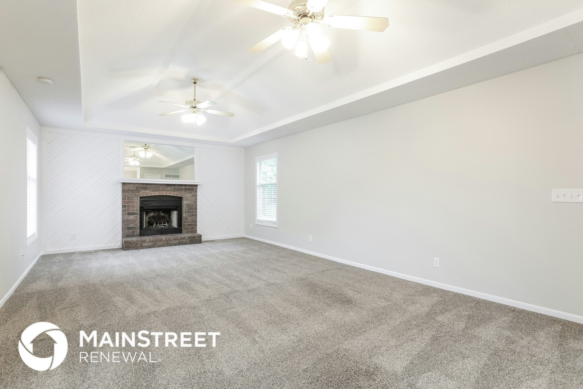 Building Photo - 406 S Huntington Dr