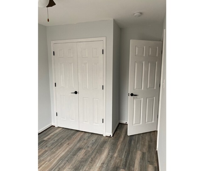 Building Photo - 306 N Fremont Ave