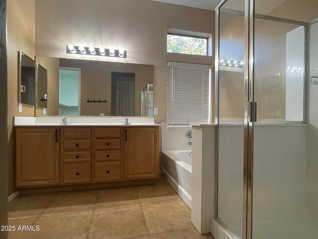 Building Photo - 25774 N Desert Mesa Dr