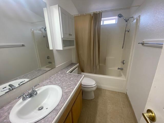 Building Photo - 1504 Mario Dr