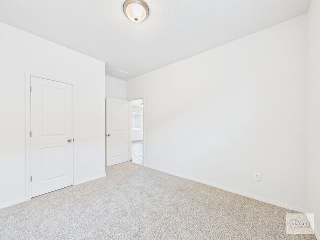 Building Photo - 4207 Via De Ventura
