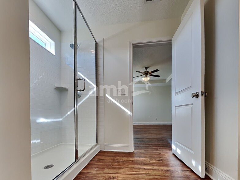 Building Photo - 659 Welcome Home Dr