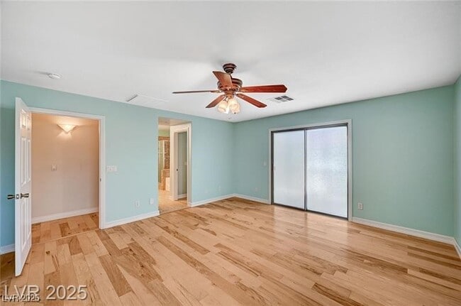 Building Photo - 9264 Cantana St