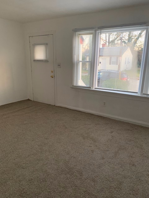 Primary Photo - 631 35th St