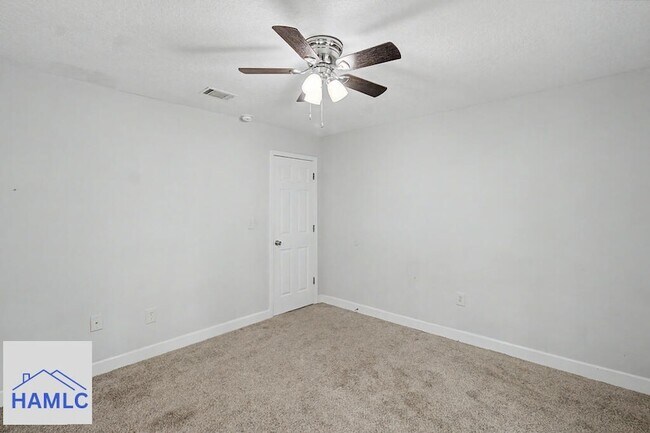 Building Photo - 10179 GA-196