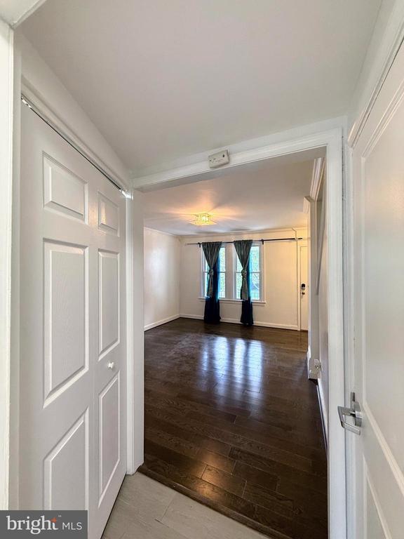 Building Photo - 1714 E St NE