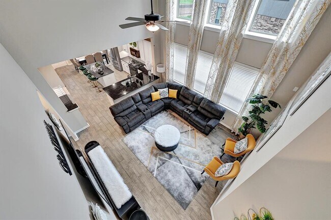 Building Photo - 7006 Winterberry Gln Ln