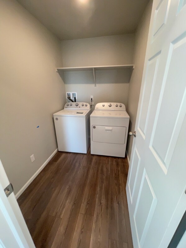 Building Photo - 817 Morning Glory Rd