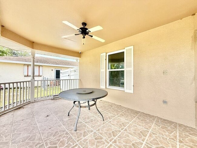 Building Photo - 22148 Lockport Ave