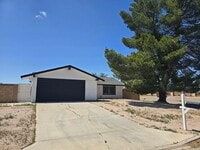 Building Photo - 10621 Applewood Dr